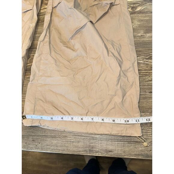 Universal Threads Women's Parachute Cargo Pants Tan Size Medium. NWOT. P - Picture 3 of 10